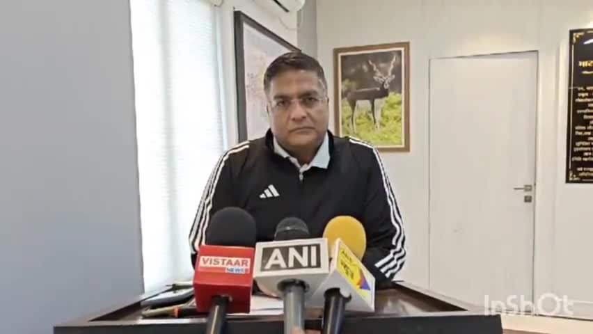 बलौदाबाज़ार: जिले में 285 निगरानी गुंडा बदमाशों के पीछे लगाया गया एक-एक आरक्षक: एसपी विजय अग्रवाल