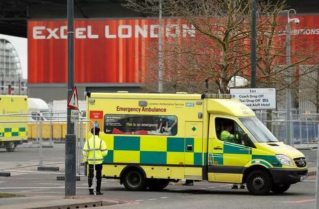 Coronavirus death toll in UK rises to 31,587; total cases surge to 215,260